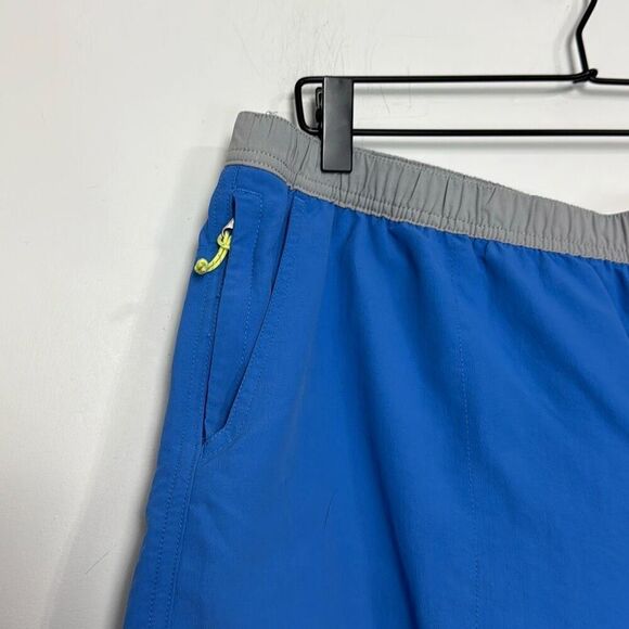 L.L. Bean Packable Stowaway Shorts XL - Picture 5 of 9